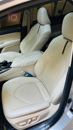 تۆیۆتا کامری